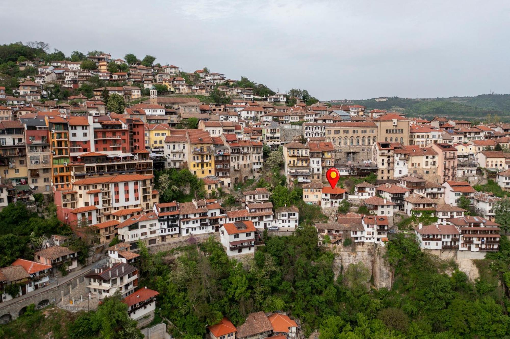 Bobevata Guest House - Floor 2 - Stunning View Old Town Veliko Tárnovo Exterior foto